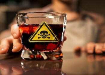 Bebida adulterada com metanol: sobe para três o número de mortes suspeitas em SP
