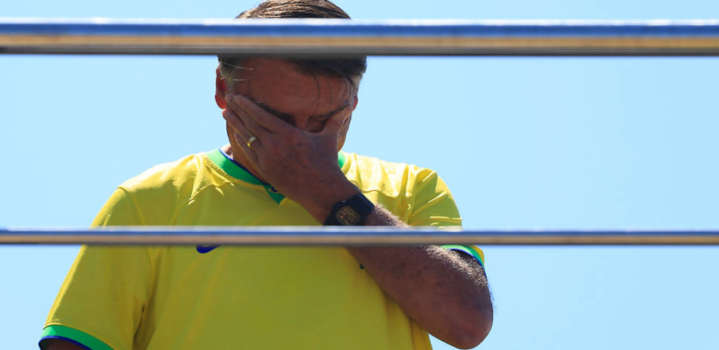 Jair Bolsonaro foi condenado a 27 anos e 3 meses de prisão por liderar tentativa de golpe em 2022. STF citou provas como "minuta do golpe" e plano de assassinato. Entenda o caso.