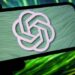 OpenAI lança recurso que integra compras ao ChatGPT, com pagamentos via Stripe e suporte inicial a comerciantes do Etsy e Shopify nos Estados Unidos.