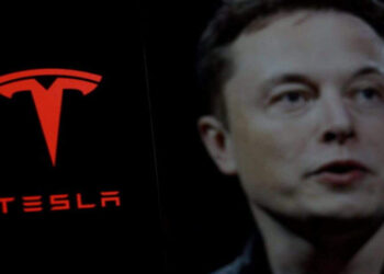 Tesla propõe pacote que pode garantir a Elon Musk quase US$ 1 trilhão em 10 anos. Remuneração depende de metas como multiplicar valor de mercado e lançar robotáxis e robôs humanoides.