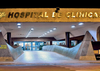 Newsweek destaca 22 hospitais brasileiros entre os melhores do mundo em 2026, incluindo 7 do SUS, como o InCor e o HC da USP, em ranking que avalia 12 especialidades médicas.