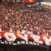 A Torcida Jovem do Flamengo foi suspensa por 2 anos pela Justiça do Rio após episódios de violência em agosto de 2025. Decisão inclui não homologação de TAC e proíbe membros de frequentarem qualquer evento esportivo. Entenda o caso.