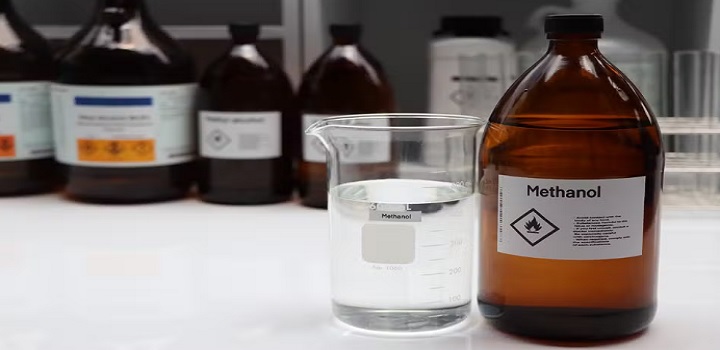 A Polícia Federal abriu inquérito para investigar intoxicações por metanol em São Paulo, apurando possível ligação da adulteração de bebidas com o crime organizado.