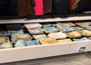Receita Federal e MP-SP descobrem esquema de lavagem de dinheiro do PCC em mais de 60 motéis e 400 postos de combustíveis em SP; grupo investiu em bens de luxo e movimentou R$ 450 milhões em quatro anos.