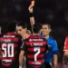 Após vencer o Estudiantes por 2 a 1 na Libertadores, Flamengo protesta contra arbitragem. José Boto chama decisão de “escândalo” e diz que clube tomará providências junto à Conmebol.