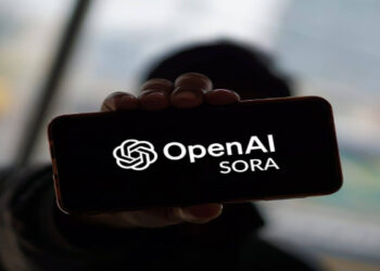 OpenAI apresenta Sora, rede social de vídeos por IA semelhante ao TikTok, e o modelo Sora 2. Plataforma já está disponível para iPhone nos EUA e Canadá.
