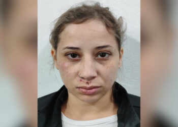 Dahesly Oliveira Pires, 25, é presa em São Paulo suspeita de transportar fuzil usado no assassinato do ex-delegado Ruy Ferraz Fontes. Polícia investiga outros envolvidos no crime.
