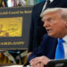 O governo Trump criou os vistos “Trump Gold Card” e “Platinum Card”, que custam de US$ 1 milhão a US$ 5 milhões e oferecem residência nos EUA a milionários, com benefícios fiscais para quem optar pelo plano mais caro.