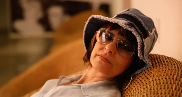 A 27ª edição do Festival do Rio estreia com 300 filmes, 120 brasileiros e 180 internacionais. Fernanda Abreu apresenta o documentário “Da Lata 30 anos” em destaque no evento.