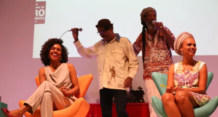 As jornalistas da EBC, Luciana Barreto e Juliana Cézar Nunes, estão entre os vencedores do Prêmio +Admirados Jornalistas Negros e Negras 2025, que registrou recorde de participação.