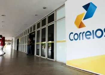 Correios iniciam venda de imóveis próprios em todo o país como parte do plano para enfrentar a crise financeira.