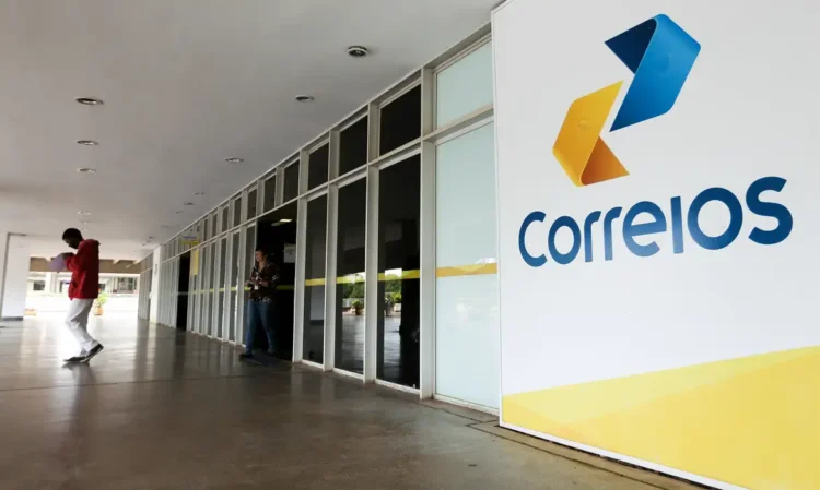 Correios iniciam venda de imóveis próprios em todo o país como parte do plano para enfrentar a crise financeira.