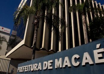 Prefeitura de Macaé publica 12º edital de convocação do Concurso Público 01/2024. Já são 1.674 aprovados chamados em menos de seis meses, com destaque para professores, Saúde e SESMT.