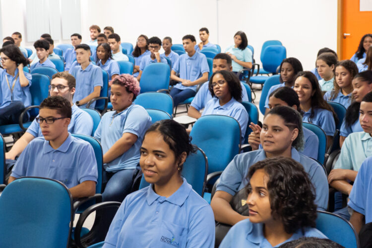 A Prefeitura de Macaé anuncia os locais de prova do Processo Seletivo Simplificado 003/2025 para os programas Nova Vida e Guarda Mirim. Jovens de 14 a 17 anos podem concorrer a vagas com remuneração de R$ 759.