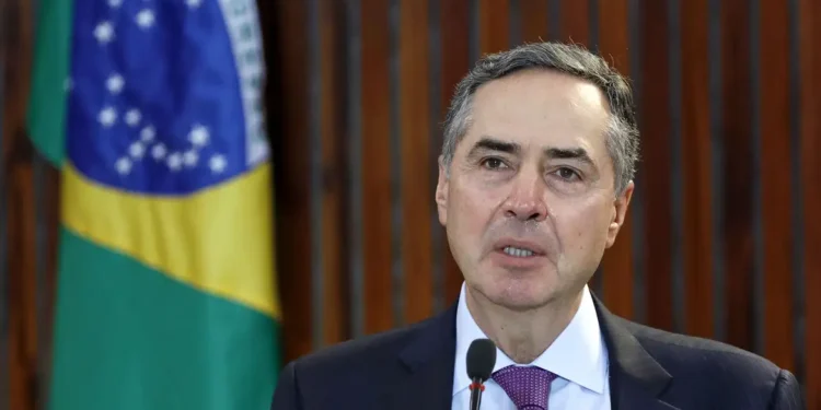 Barroso pode decidir sobre descriminalização do aborto antes de deixar o STF.