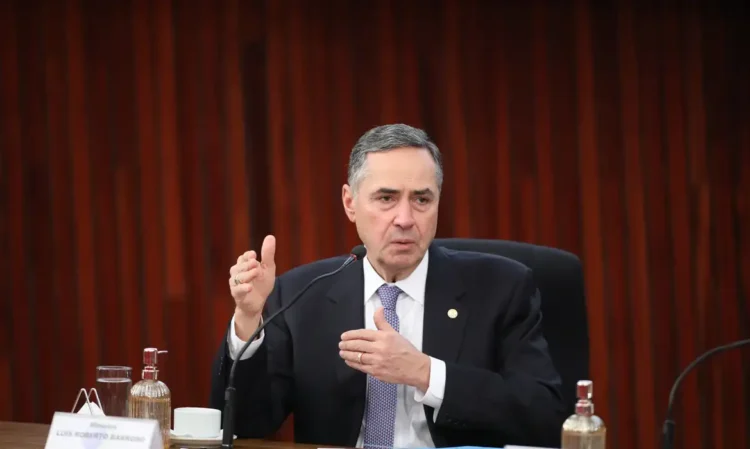 Ministro Luís Roberto Barroso deixa o STF após 12 anos; Lula fará sua terceira indicação ao Supremo.