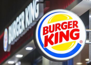 Prejuízos da Consolidated Burger Holdings refletem mudanças no consumo e ampliam as turbulências no império do ex-homem mais rico do Brasil.