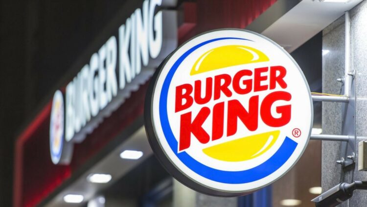 Prejuízos da Consolidated Burger Holdings refletem mudanças no consumo e ampliam as turbulências no império do ex-homem mais rico do Brasil.