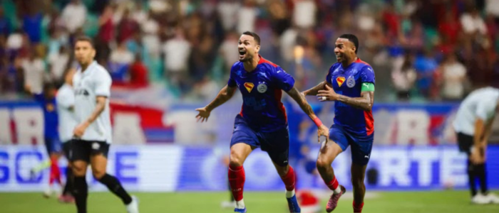 Bahia dá show na Fonte Nova e goleia o Grêmio por 4 a 0 no Brasileirão