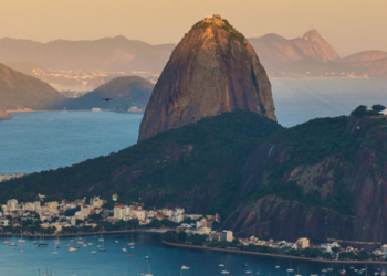 Quase metade das vítimas de feminicídio no Grande Rio em 2025 foram atingidas por agentes de segurança
