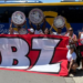 Ônibus com torcedores do Flamengo tomba na Dutra e deixa 16 feridos em Barra Mansa