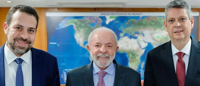 Boulos assume secretaria-geral da presidência com foco em pautas sociais