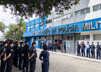 Prefeito de Macaé participa de solenidade dos 23 anos do 32º Batalhão da PM