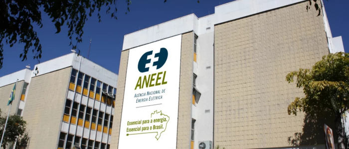 Conta de luz segue com bandeira vermelha em novembro, anuncia Aneel