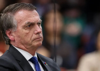 Jair Bolsonaro tem hérnias inguinais diagnosticadas e deve passar por cirurgia