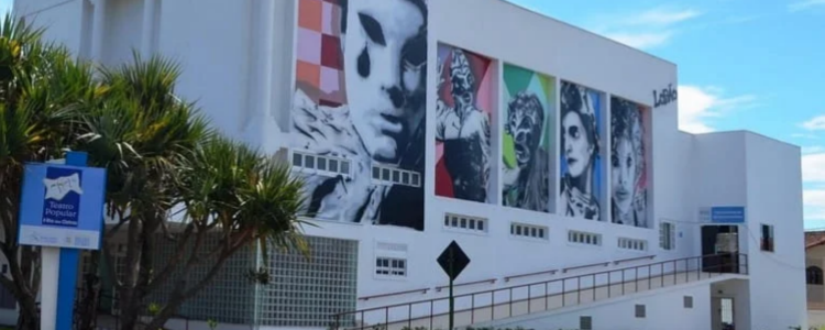 Rio das Ostras realiza o Prêmio Literário do Ensino Fundamental 2025, com o tema “Amor que cuida, amor que não se esquece”. Evento gratuito acontece no dia 29 de outubro no Teatro Municipal.