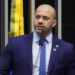 Ex-deputado Daniel Silveira teve progressão para regime aberto concedida pelo ministro Alexandre de Moraes, mas não poderá usar redes sociais e terá de usar tornozeleira eletrônica.