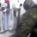 Câmera corporal flagra policiais do Bope furtando objetos em casa no Complexo do Alemão. Caso está na Justiça Militar e oito agentes foram afastados.