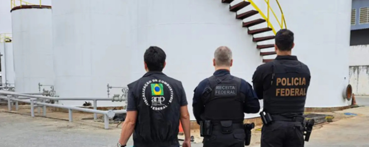 PF e Receita Federal realizam Operação Alquimia contra uso de metanol em bebidas