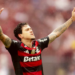 Flamengo vence Palmeiras por 3 a 2 e mantém disputa acirrada pelo título do Brasileirão