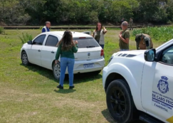 Prefeitura de Cabo Frio realiza operação em Tamoios e identifica loteamentos e construções irregulares em áreas de preservação do Rio Una. Ação contou com apoio do Ministério Público e Guarda Ambiental.