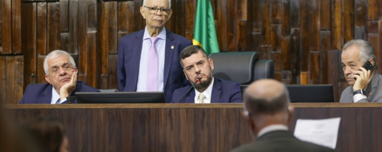 Assembleia Legislativa do RJ aprova criação do Fundo Estadual de Proteção e Defesa Civil, que investirá em medidas contra desastres e mudanças climáticas.