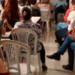 Professores do Rio de Janeiro trocam denúncias sobre escolas particulares que atrasam ou não pagam salários. Sindicato e MPT-RJ investigam irregularidades trabalhistas no setor.