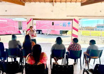 Prefeitura de Quissamã inicia campanha de prevenção ao câncer de mama, sífilis e sífilis congênita com mutirões de mamografia, testagens rápidas, rodas de conversa e distribuição de preservativos.