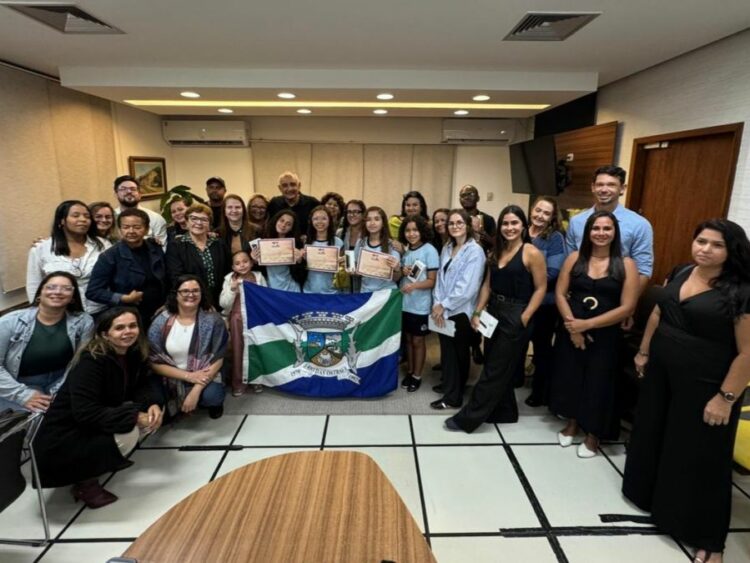 Estudantes e professores de Rio das Ostras são homenageados por premiação no Prêmio MPT na Escola 2025