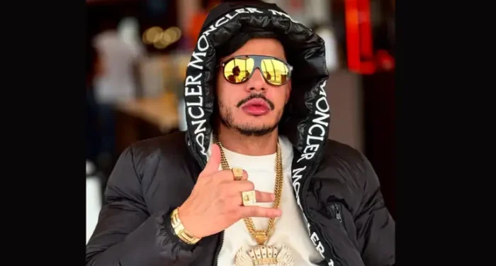 O rapper Hungria, 34, está internado em Brasília com suspeita de intoxicação por metanol após ingestão de bebida adulterada. Segundo boletim médico, ele segue em tratamento e fora de risco iminente.