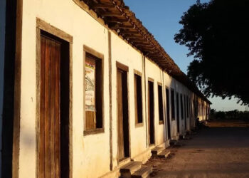 O Ministério Público do Rio de Janeiro instaurou procedimento para acompanhar políticas públicas voltadas ao Quilombo da Machadinha, em Quissamã. A iniciativa busca preservar patrimônio histórico, cultural e o jongo da comunidade quilombola.