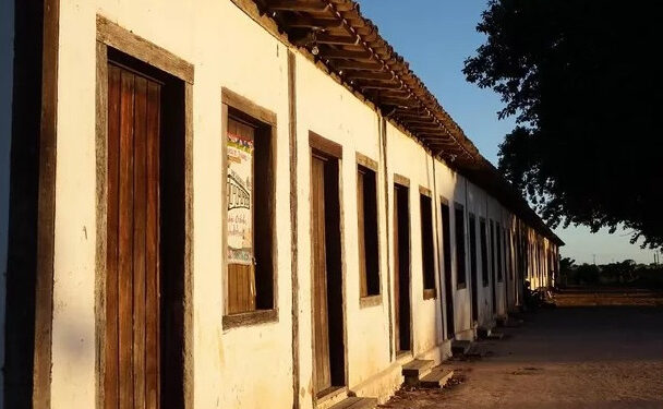 O Ministério Público do Rio de Janeiro instaurou procedimento para acompanhar políticas públicas voltadas ao Quilombo da Machadinha, em Quissamã. A iniciativa busca preservar patrimônio histórico, cultural e o jongo da comunidade quilombola.