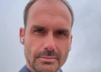 Filho do ex-presidente avalia que EUA devem cobrar garantias de liberdade e direitos humanos do Brasil.