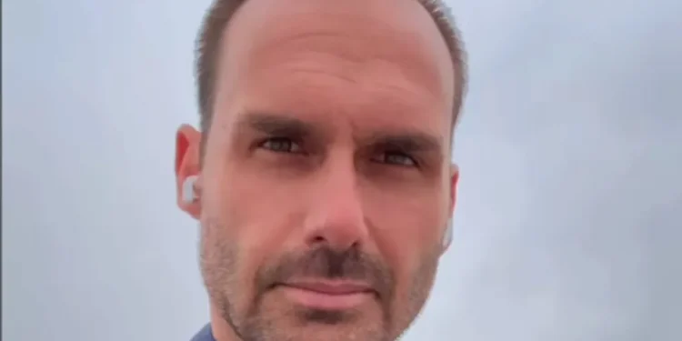Filho do ex-presidente avalia que EUA devem cobrar garantias de liberdade e direitos humanos do Brasil.