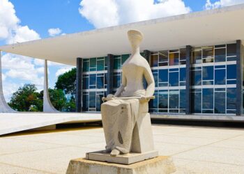 Apesar de maioria formada, STF ainda não concluiu julgamento sobre a limitação do nepotismo em cargos políticos.