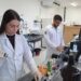 UEPB cria tecnologia inédita para detectar metanol em bebidas e reforça combate a intoxicações no Brasil.