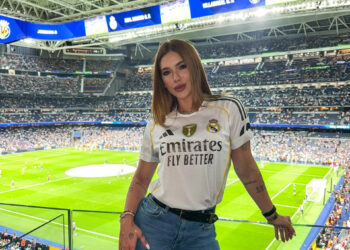 Virginia Fonseca usa camisa de Vini Jr. em jogo do Real Madrid e alimenta rumores de romance.