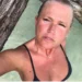 Xuxa Meneghel reagiu às críticas sobre sua aparência e afirmou que o envelhecimento é um processo natural. A apresentadora destacou a necessidade de respeitar o tempo e romper com a pressão estética.