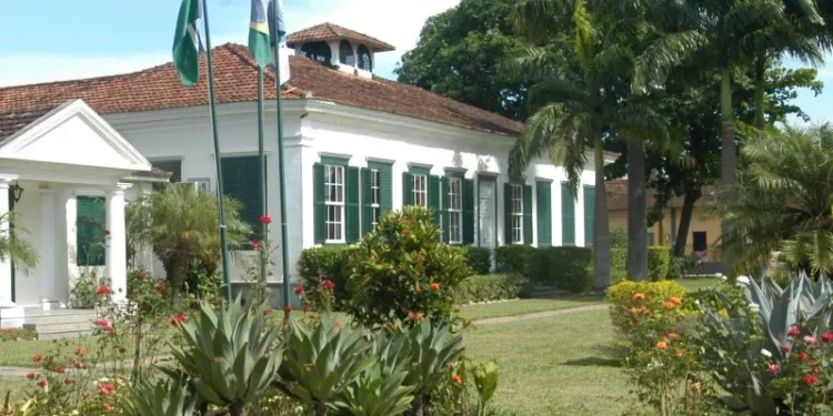 Prefeitura de Quissamã abre prazo para solicitar isenção do IPTU 2026/2027. Pedido deve ser feito presencialmente até 30 de dezembro de 2025.