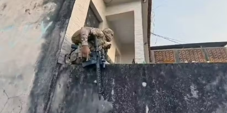 Operação Contenção avança e prende articulador das barricadas usadas pelo tráfico no Rio